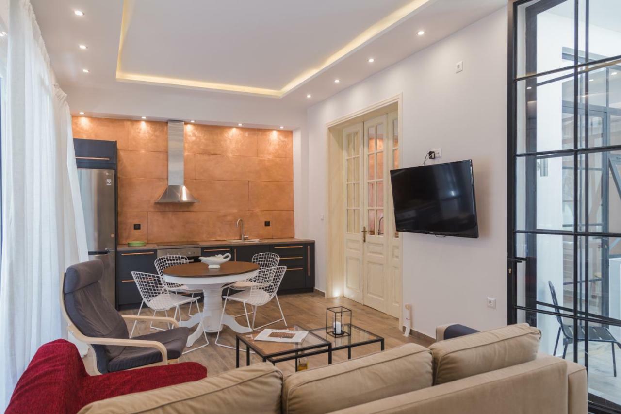 Allstar Boutique House In Downtown, Direct Connection With Airport Atenas Exterior foto